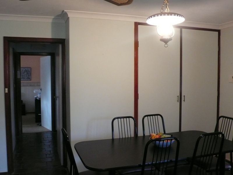 20 Whiteman Street, Thornlie WA 6108