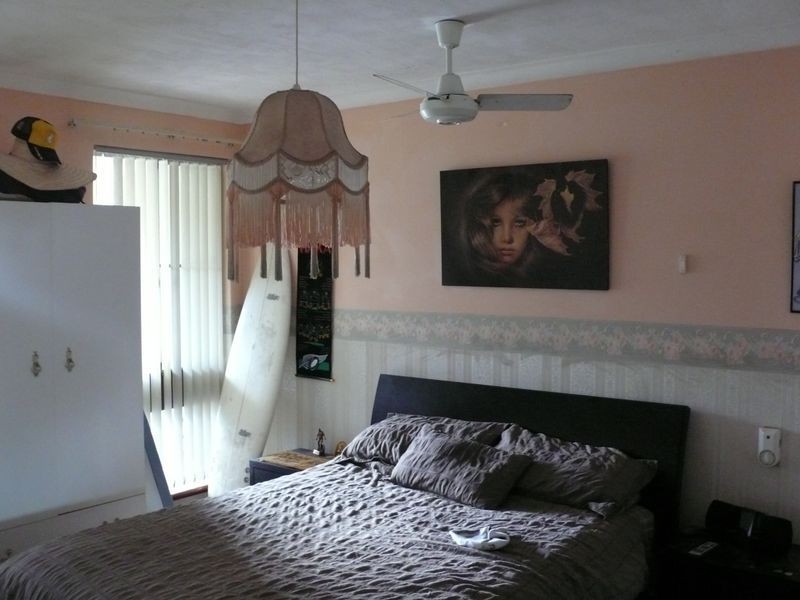 20 Whiteman Street, Thornlie WA 6108