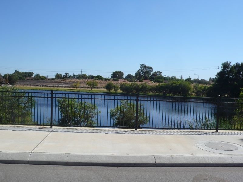 33 Claridge Circle, Thornlie WA 6108