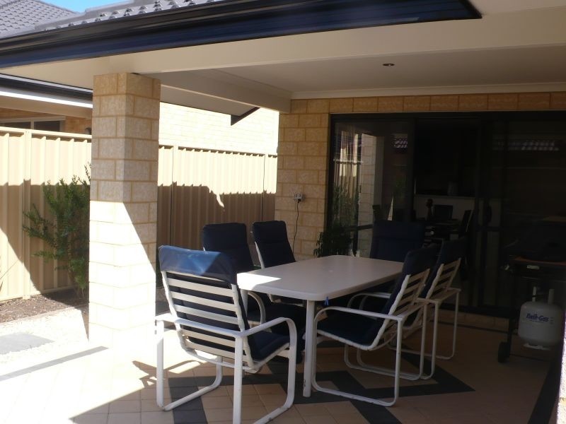 33 Claridge Circle, Thornlie WA 6108