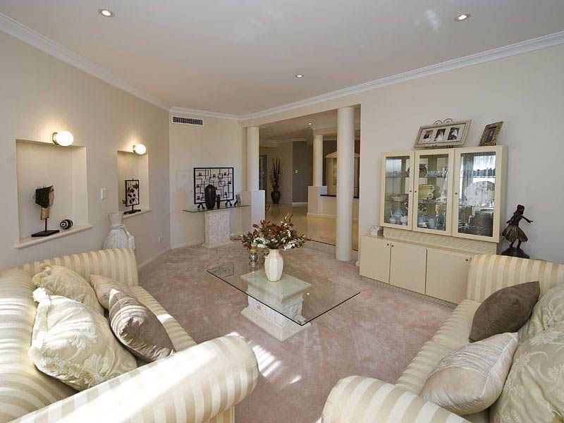 30 West End Parade, Canning Vale WA 6155