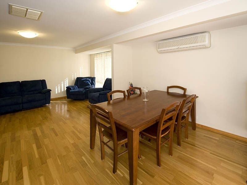 69 Flowerwood Way, Huntingdale WA 6110