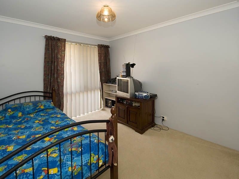 69 Flowerwood Way, Huntingdale WA 6110