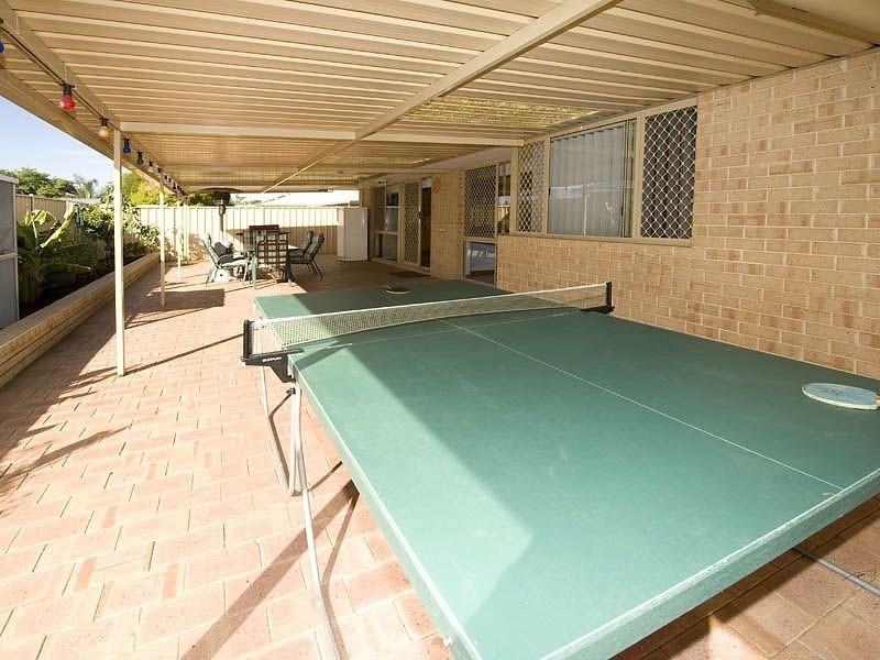 69 Flowerwood Way, Huntingdale WA 6110