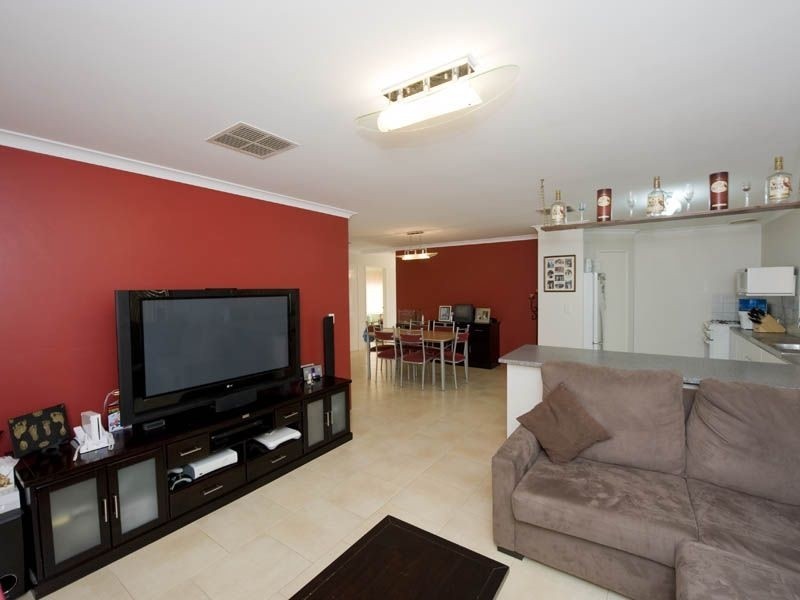 262 William Street, Beckenham WA 6107