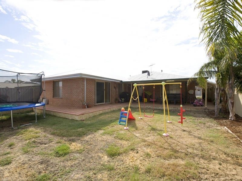 262 William Street, Beckenham WA 6107