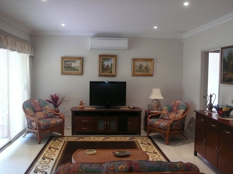 5/33-35 Connemara Drive, Thornlie WA 6108