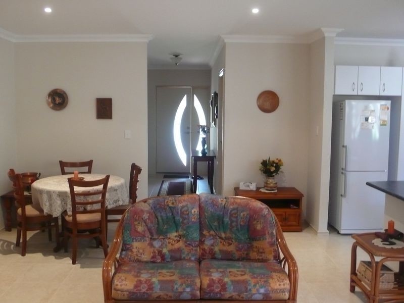 5/33-35 Connemara Drive, Thornlie WA 6108