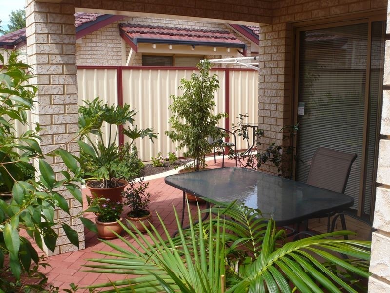 5/33-35 Connemara Drive, Thornlie WA 6108