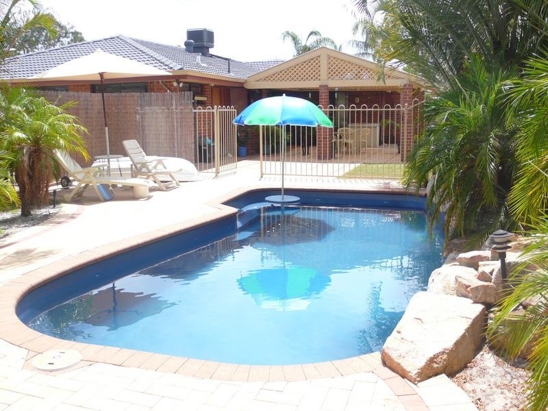 45 Constantine Court, Thornlie WA 6108