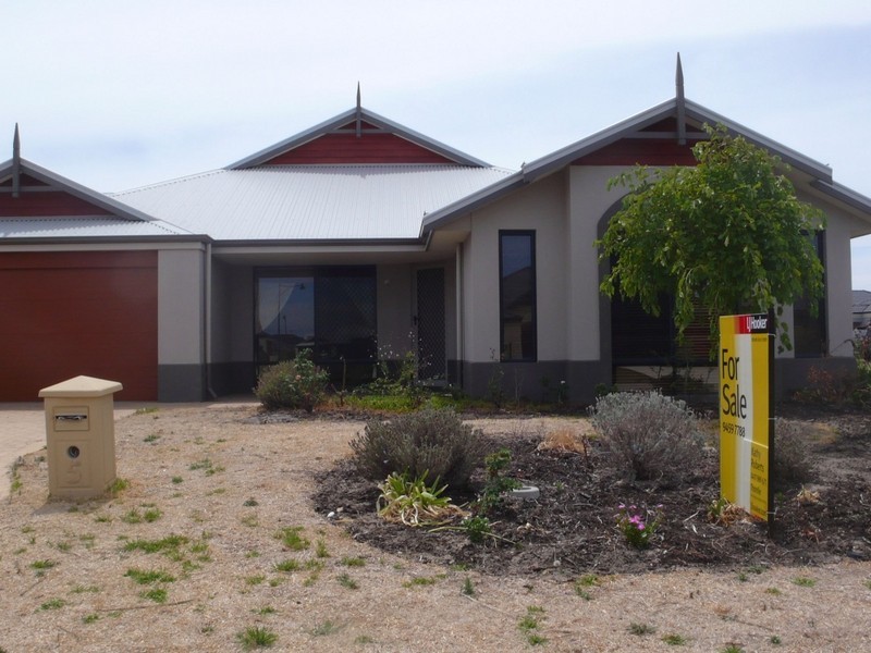 5 Blue Mountain Circut, Aubin Grove WA 6164