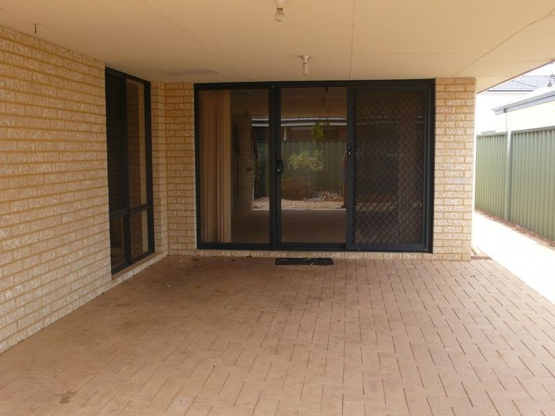 5 Blue Mountain Circut, Aubin Grove WA 6164