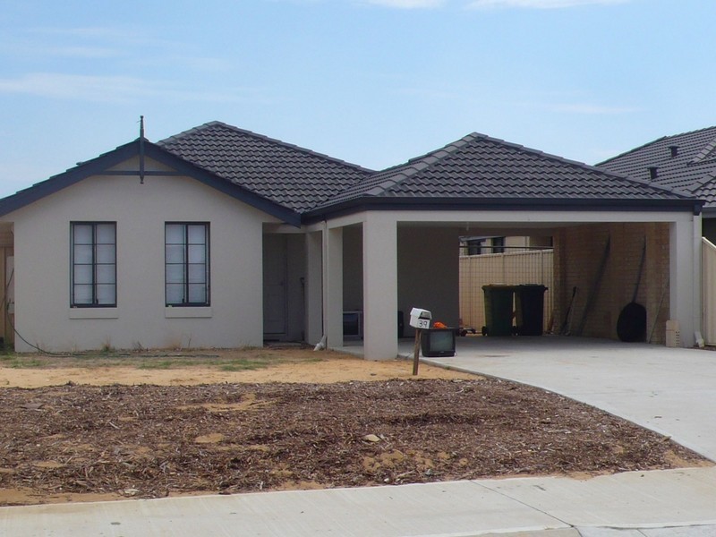 39 Chamberlain Street, Gosnells WA 6110