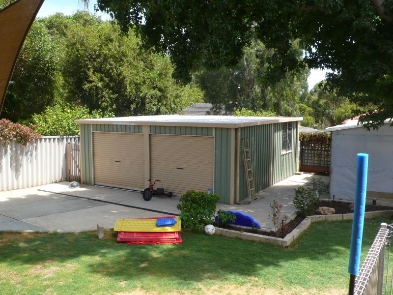 7 Hemeleers Street, Gosnells WA 6110