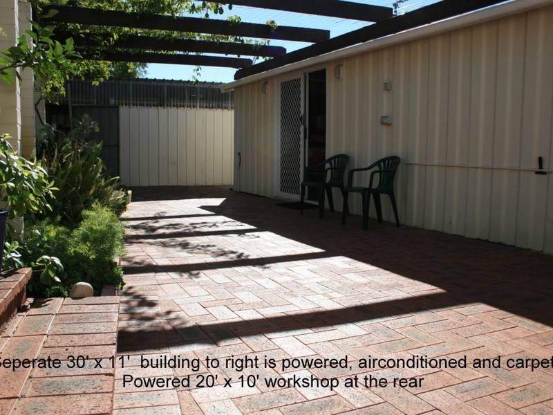 40 Kenmare Avenue, Thornlie WA 6108