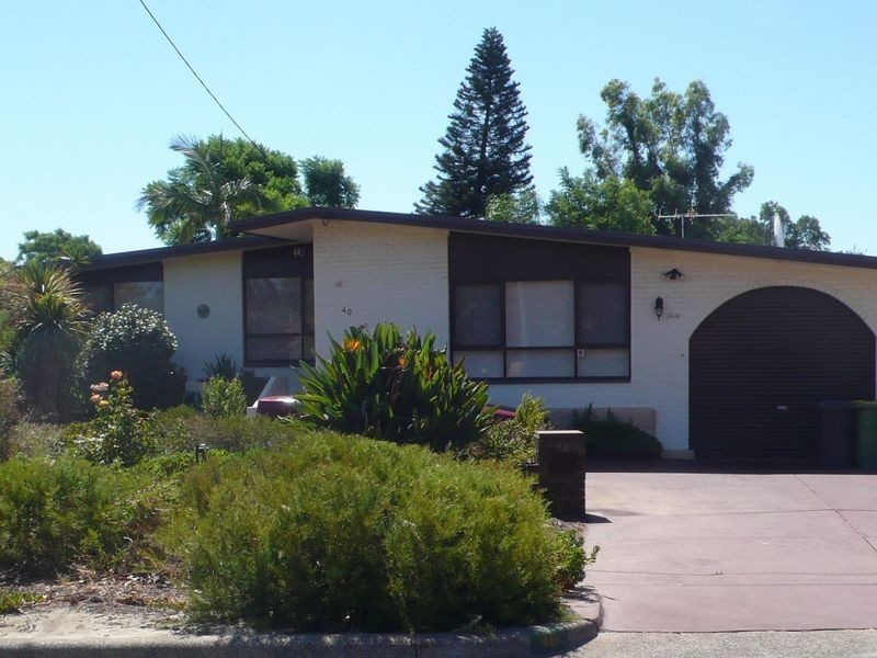 40 Kenmare Avenue, Thornlie WA 6108