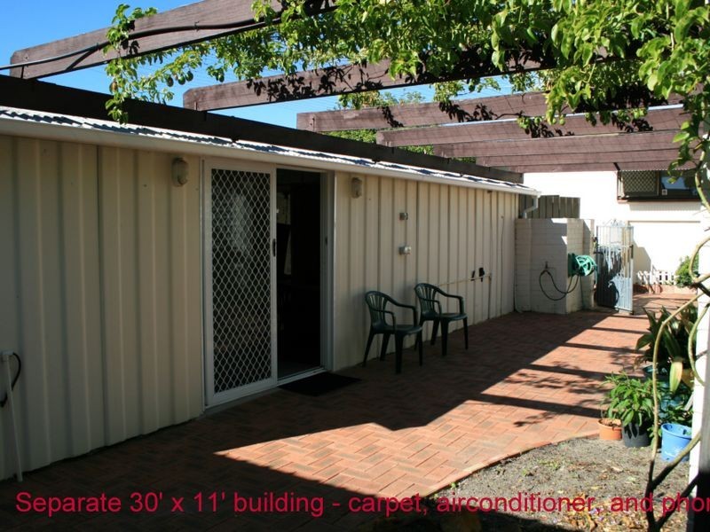 40 Kenmare Avenue, Thornlie WA 6108