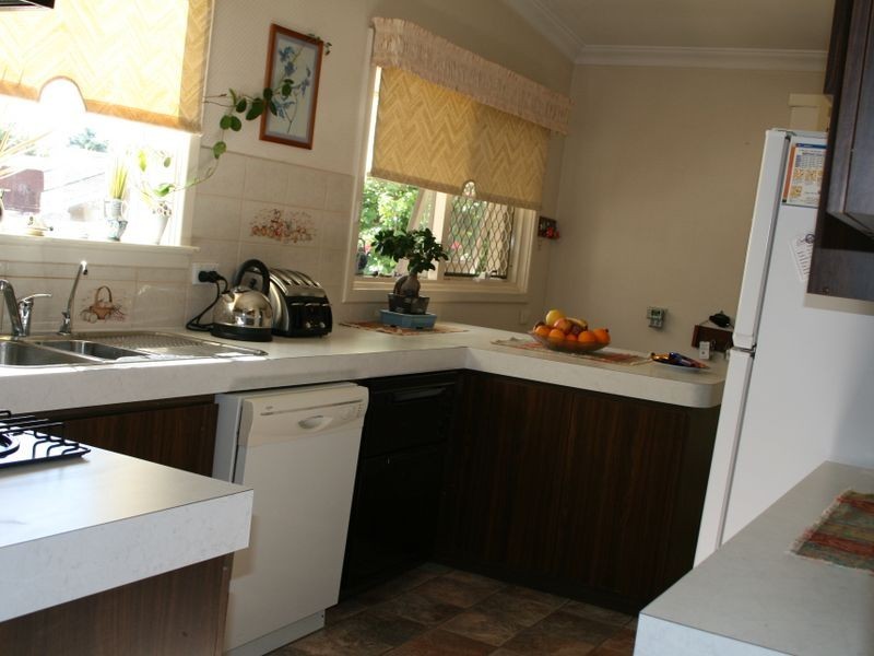 40 Kenmare Avenue, Thornlie WA 6108