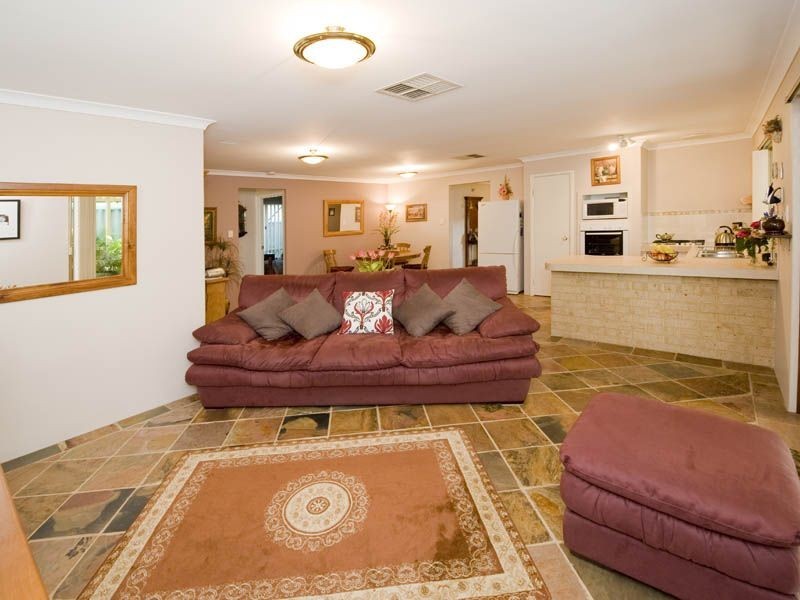 80 Gay Street, Huntingdale WA 6110