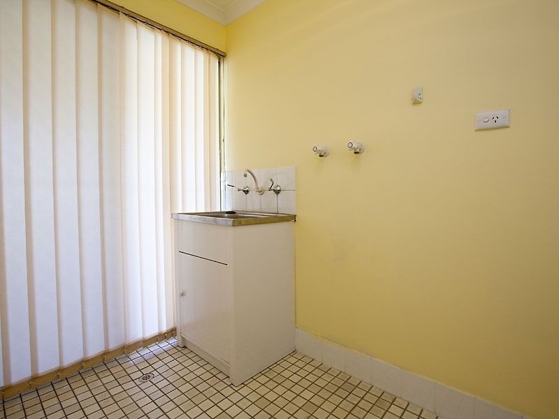 14/2 Attfield Street, Maddington WA 6109