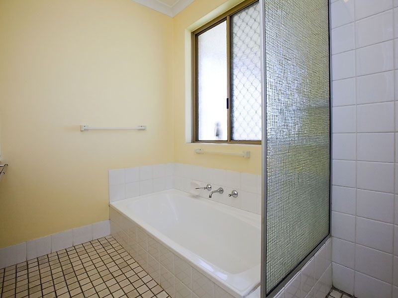 14/2 Attfield Street, Maddington WA 6109