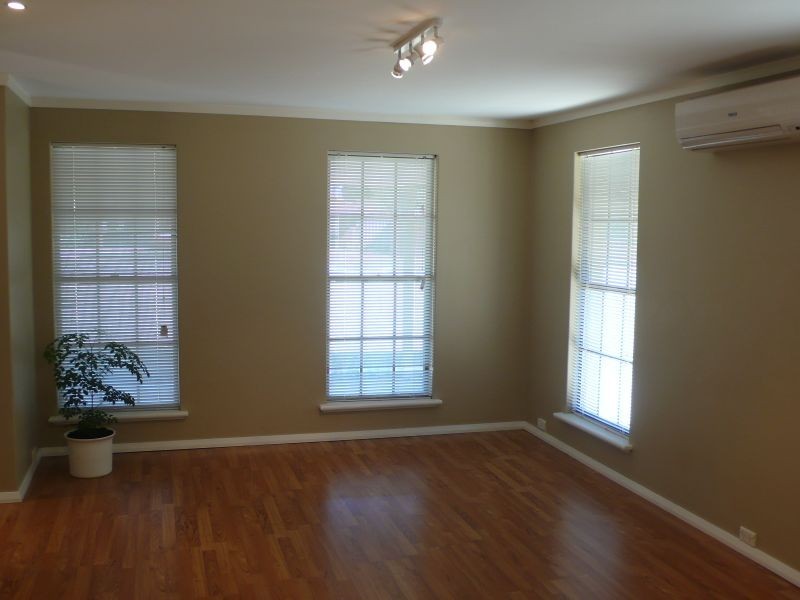 92 Hume Road, Thornlie WA 6108