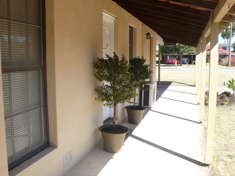 92 Hume Road, Thornlie WA 6108