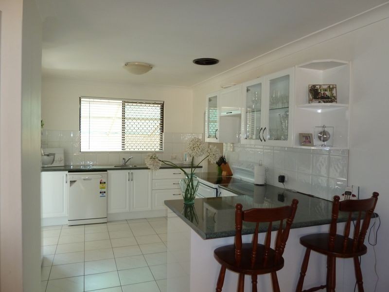 90 Regency Drive, Thornlie WA 6108