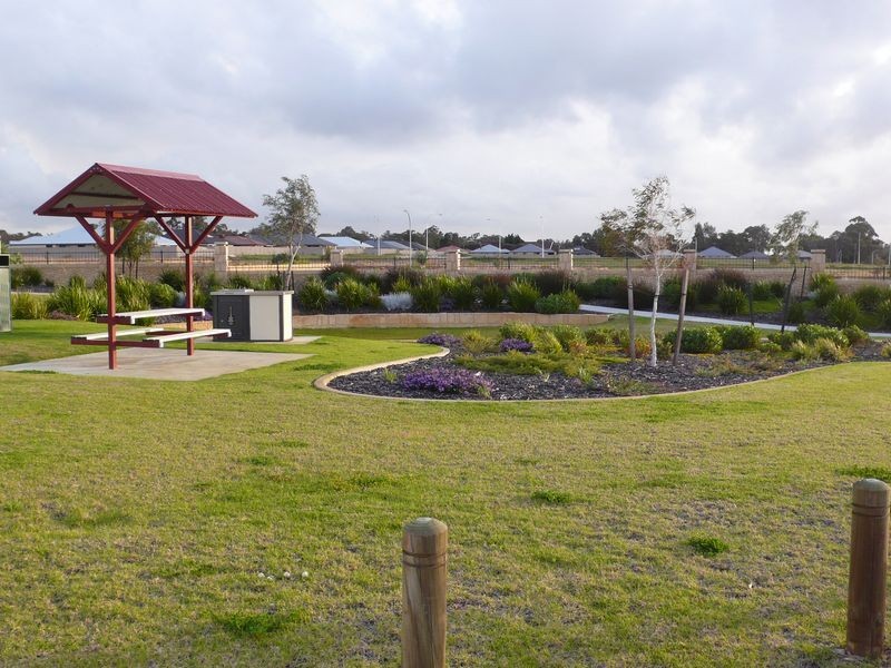 Lot 515 Smailes Elbow, Brookdale WA 6112