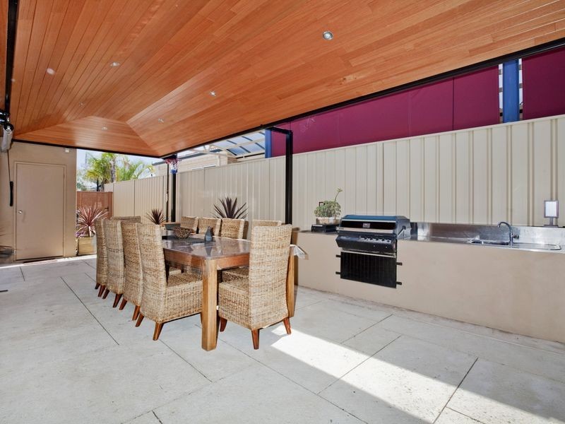 13 Lucas Loop, Canning Vale WA 6155