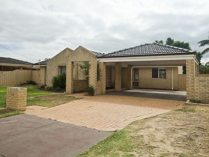 16 Bullfinch Street, Huntingdale WA 6110