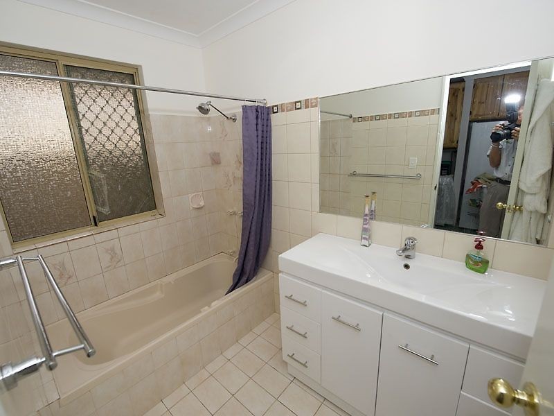 32 Blakemore Retreat, Huntingdale WA 6110