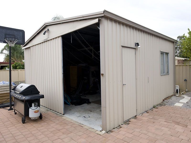 32 Blakemore Retreat, Huntingdale WA 6110