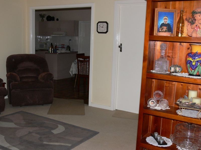 13 Morton Street, Merredin WA 6415