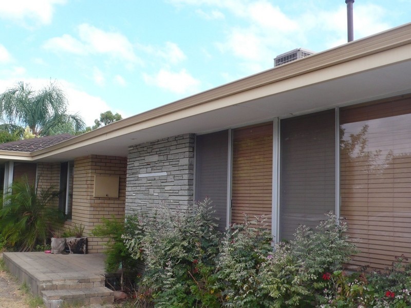 19 Biddenden Street, Thornlie WA 6108