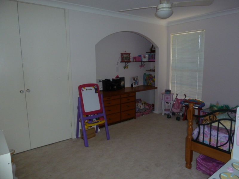 76 Regency Drive, Thornlie WA 6108