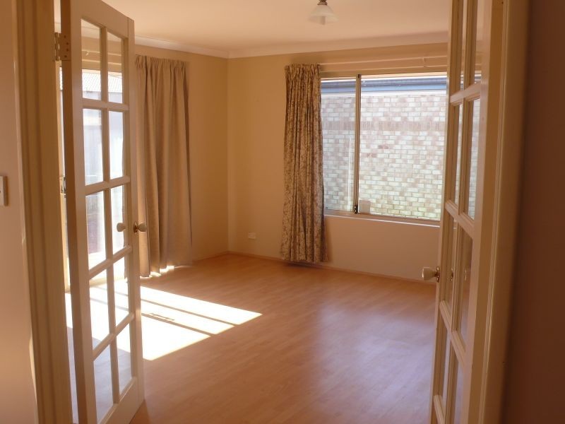 14 Gardenia Street, Thornlie WA 6108