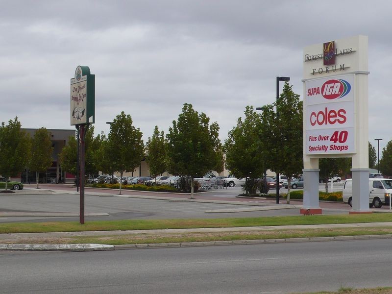 14 Gardenia Street, Thornlie WA 6108