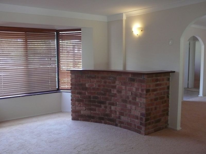 24 Storey Road, Thornlie WA 6108