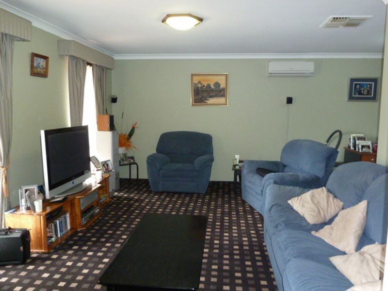 24 Keston Place, Gosnells WA 6110