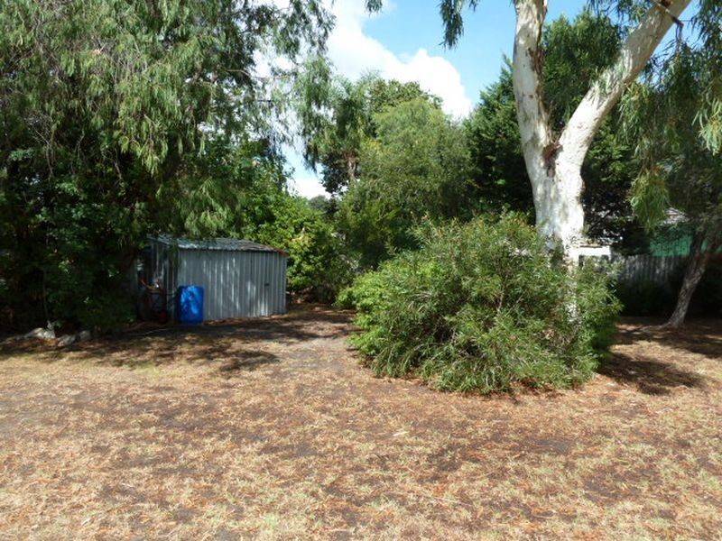 24 Keston Place, Gosnells WA 6110