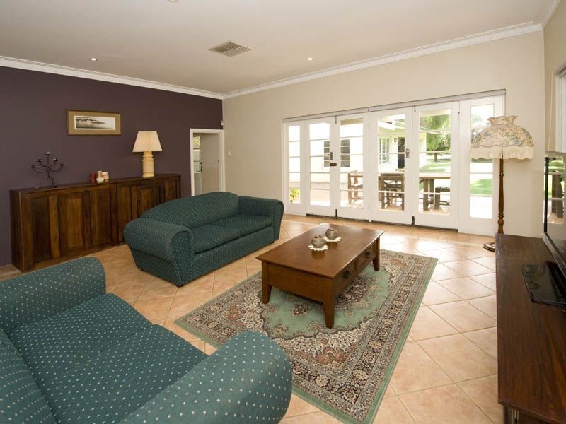 79 Verna Street, Gosnells WA 6110