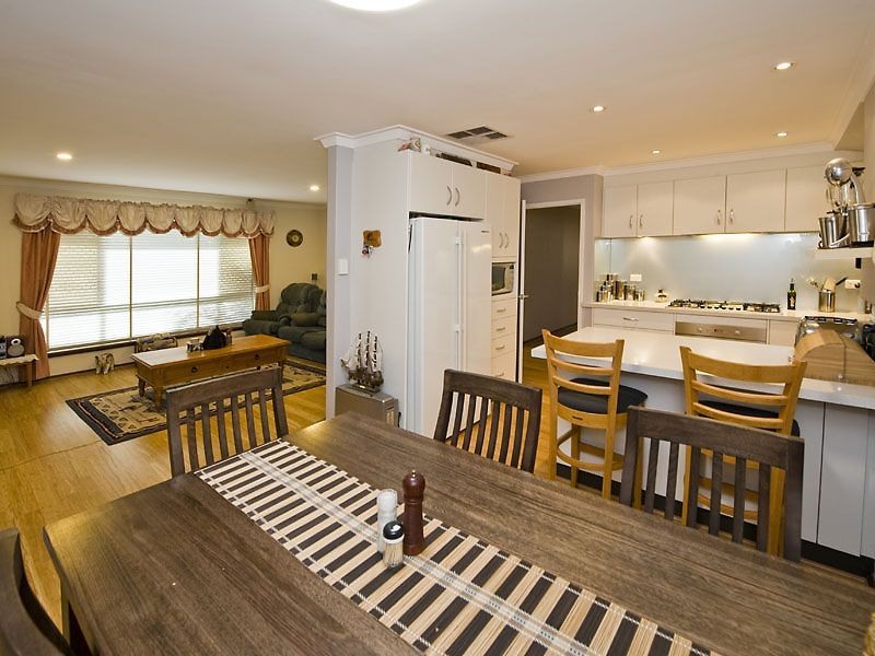 4 Rapkin Street, Langford WA 6147