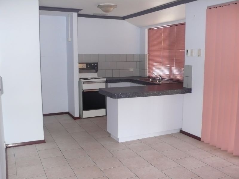 39 Storey Road, Thornlie WA 6108