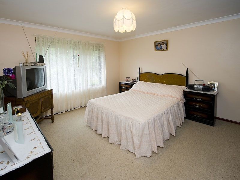 13 Barming Street, Gosnells WA 6110