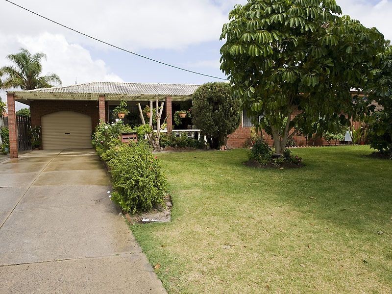 13 Barming Street, Gosnells WA 6110