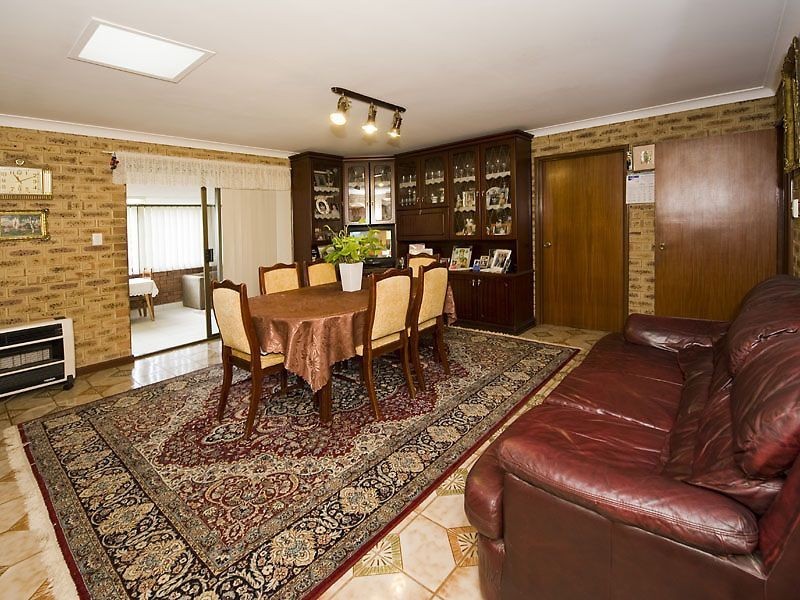 13 Barming Street, Gosnells WA 6110