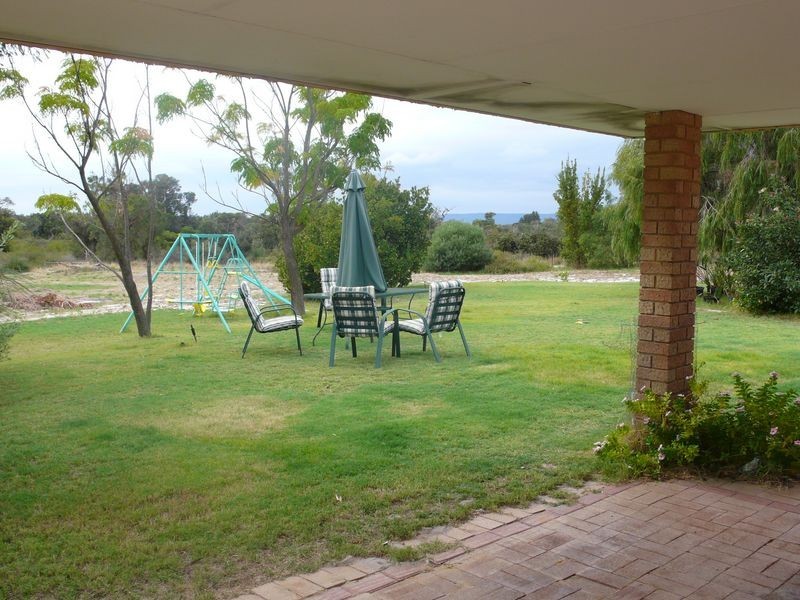 140 Holmes Road, Southern River WA 6110