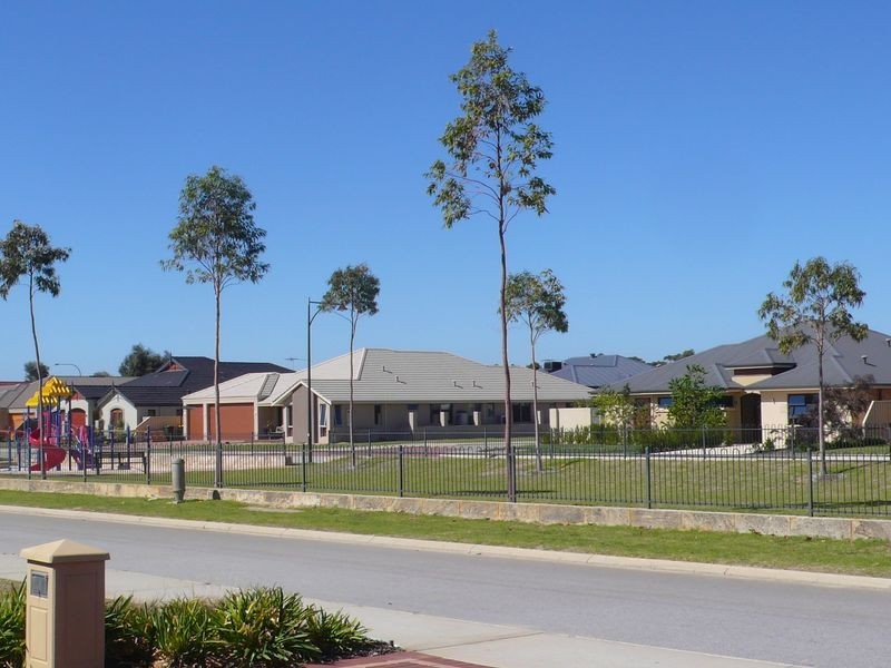 7 Tranquil Gardens, Atwell WA 6164