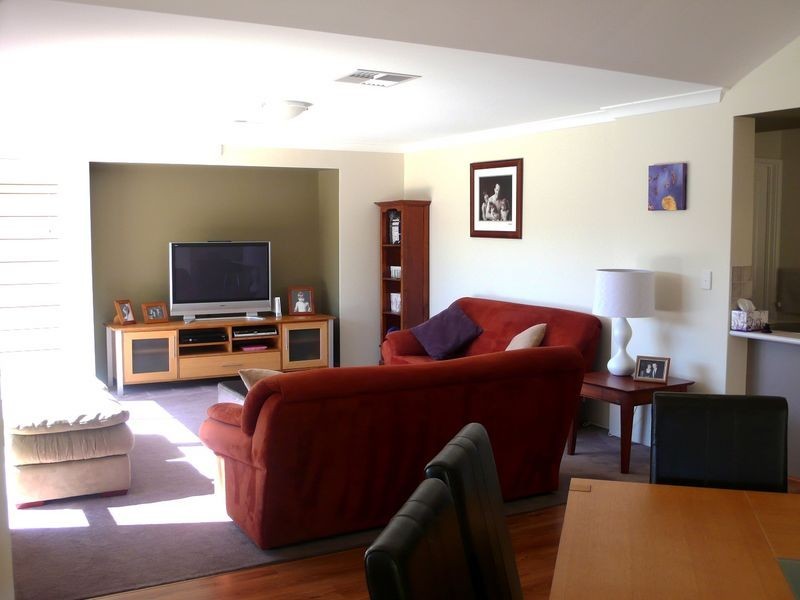 7 Tranquil Gardens, Atwell WA 6164